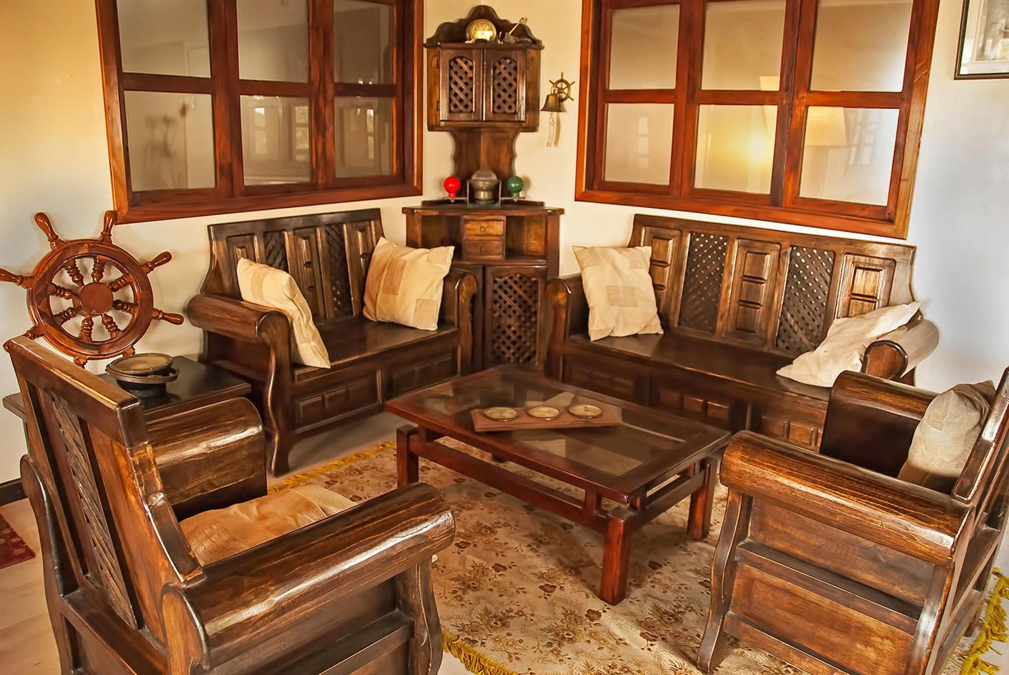 The Wooden House Hotel ปวยร์โต วิลยามิล ภายนอก รูปภาพ